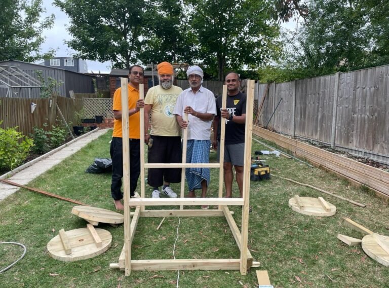 Crafting a chariot at London