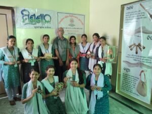 +3 Students of RD Womens University @ Mishrashala for Internship